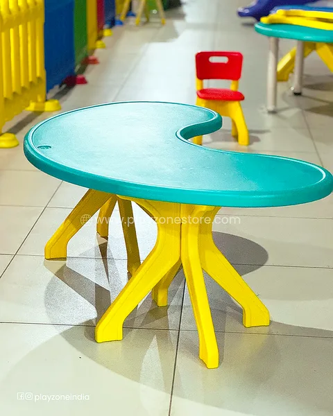 Playzone real on-site installation of Classroom & Preschool Tables