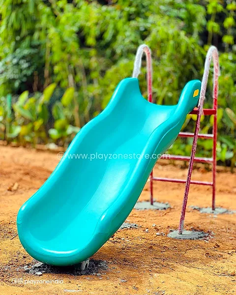 Playzone real on-site installation of Slide
