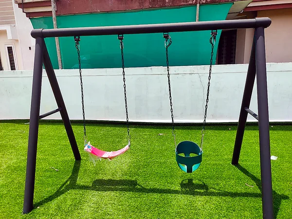 Playzone real on-site installation of Swing